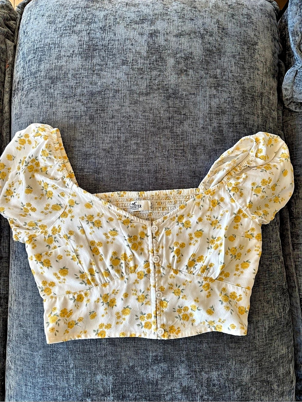 Hollister Yellow Floral Puff Sleeve Button Front Crop Top White SMALL